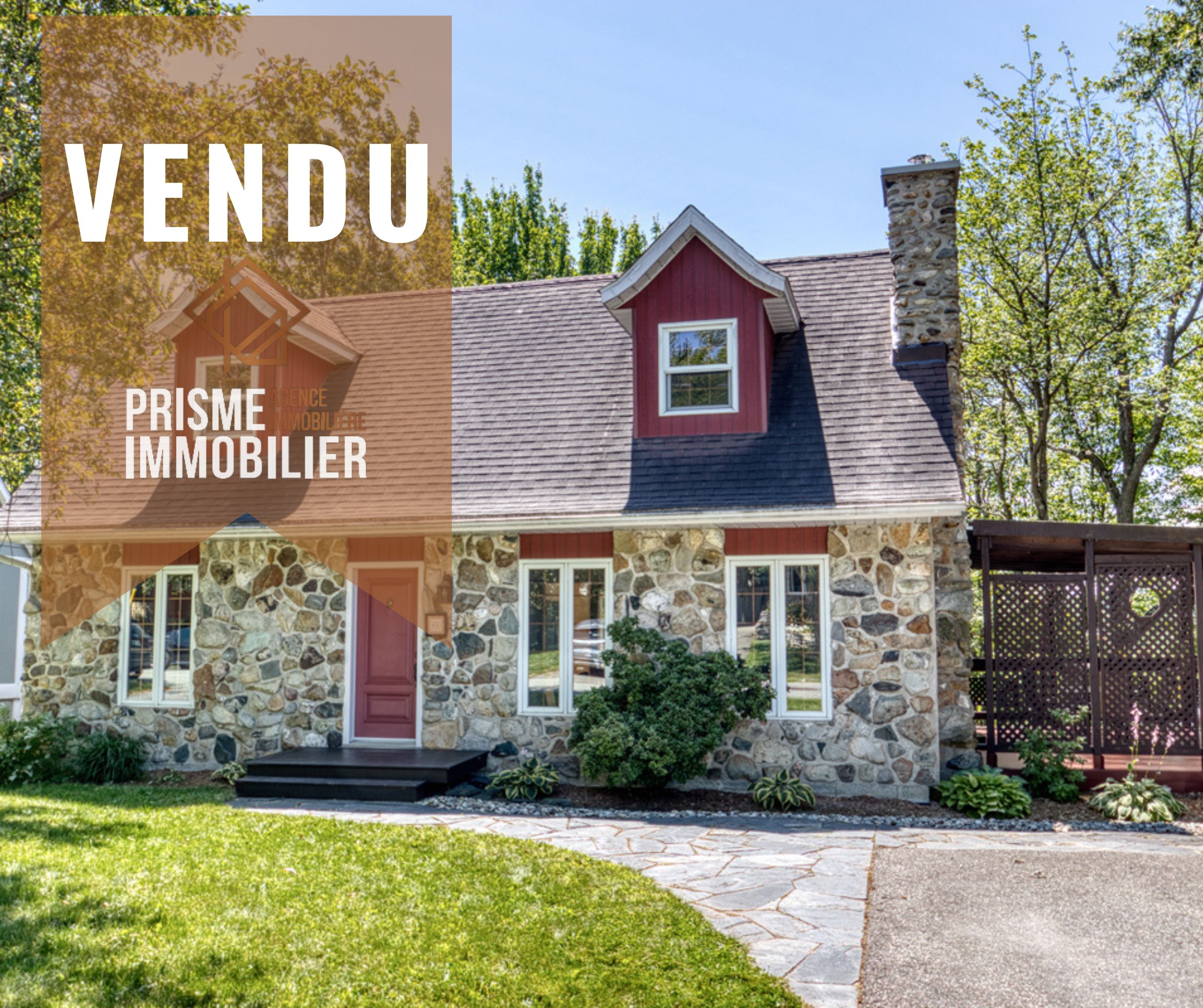 Superbe maison à vendre à Sherbrooke . Cette maison à vendre à Sherbrooke  vous intéresse? Contactez un de nos courtiers immobiliers pour plus d'information sur cette maison à vendre au 700 Rue de Vichy Sherbrooke (Brompton/Rock Forest/Saint-Élie/Deauville) (Estrie), Québec, J1N1Y5