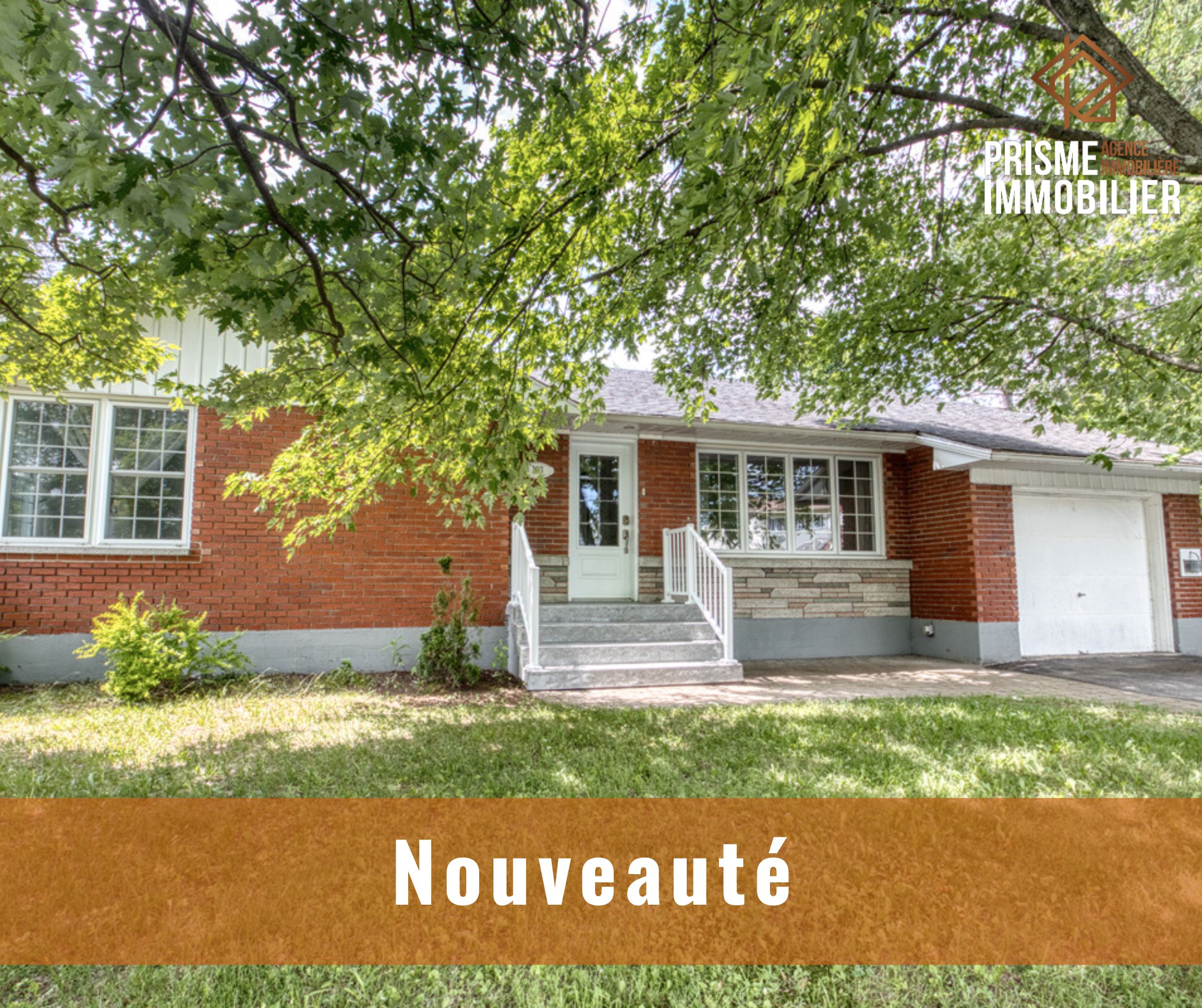 Découvrez cette superbe propriété disponible via notre agence immobilière à Sherbrooke au prix de $449,000 Windsor.